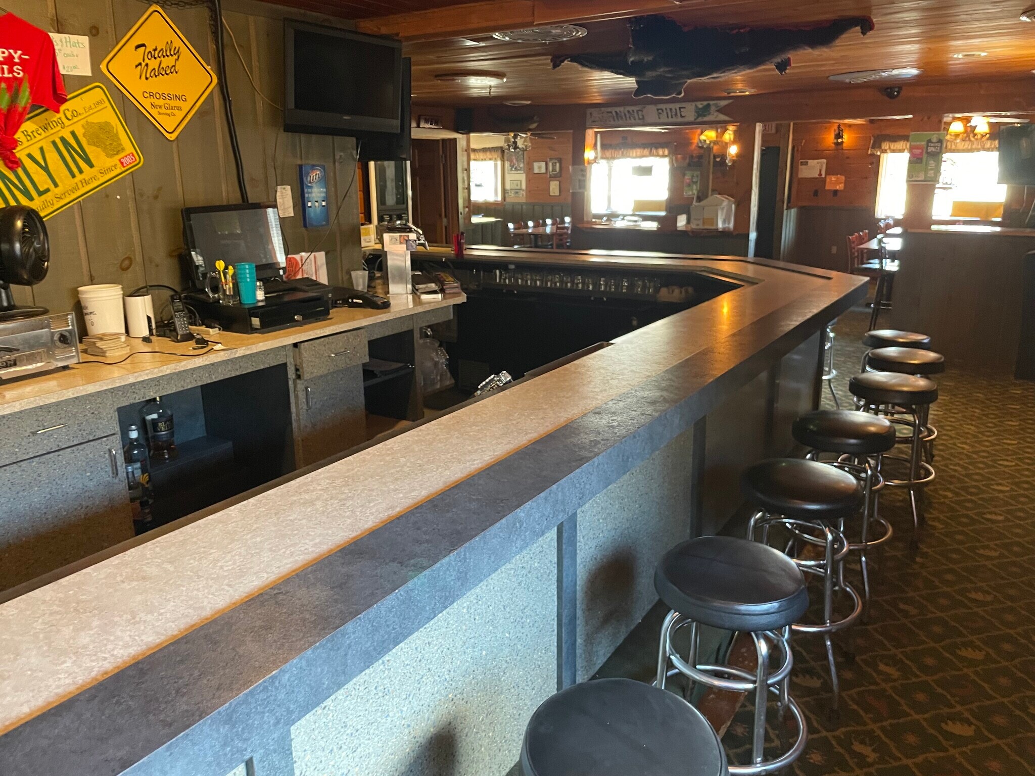 5509 CTH M, Boulder Junction, WI 54512 The Famous Boulder Beer Bar