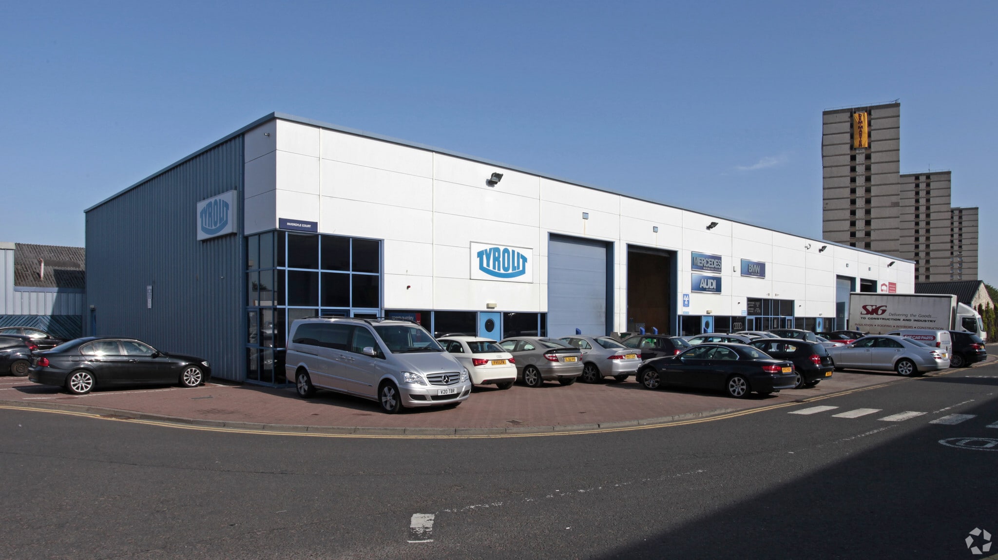 Broomloan Pl, Glasgow for sale Primary Photo- Image 1 of 1