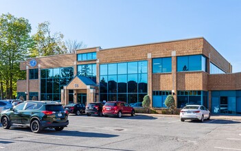 18 Antares Dr, Ottawa, ON for lease Building Photo- Image 2 of 5