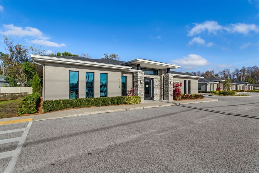 2716 Stonewood Park Loop, Land O' Lakes, FL for lease - Building Photo - Image 3 of 9