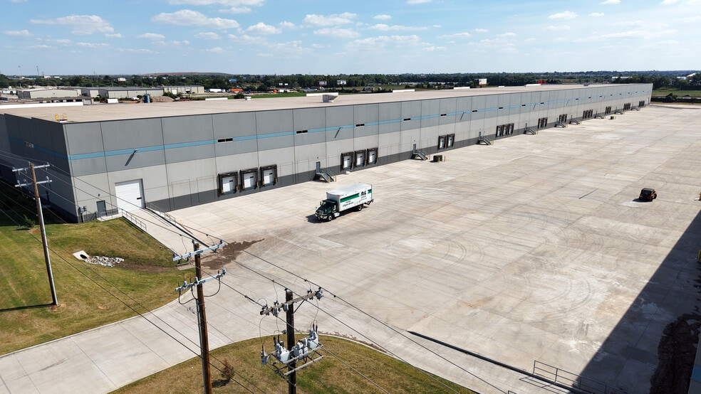 9500 W Reno Ave, Oklahoma City, OK for lease - Aerial - Image 2 of 6