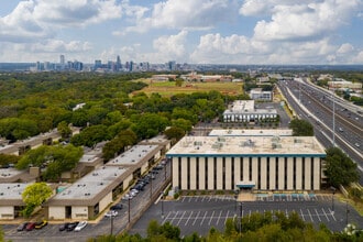 3000 S IH-35, Austin, TX - AERIAL  map view
