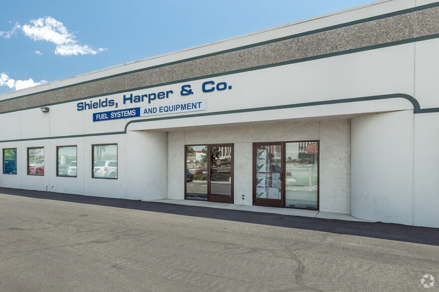 280 Greg St, Reno, NV for lease - Building Photo - Image 2 of 6