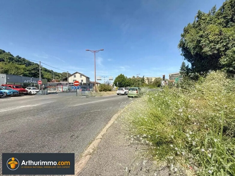 4 Route De Chambéry, Bourgoin-Jallieu for lease - Aerial - Image 3 of 6