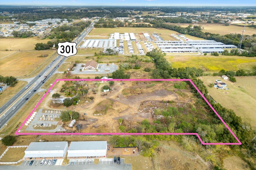 10973 N US Highway 301, Oxford, FL for lease - Building Photo - Image 2 of 17