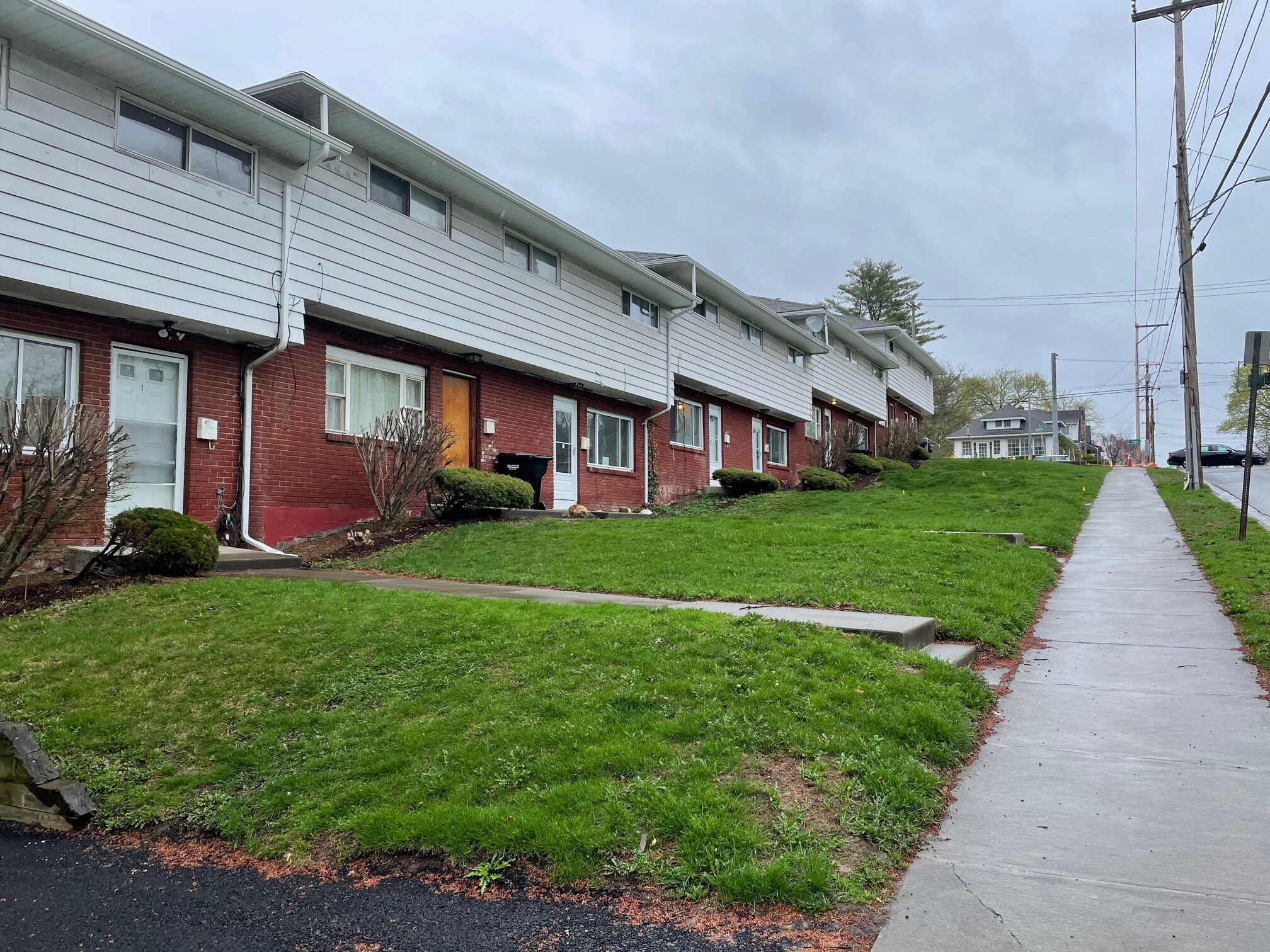 101 Hooper Rd, Endicott, NY 13760