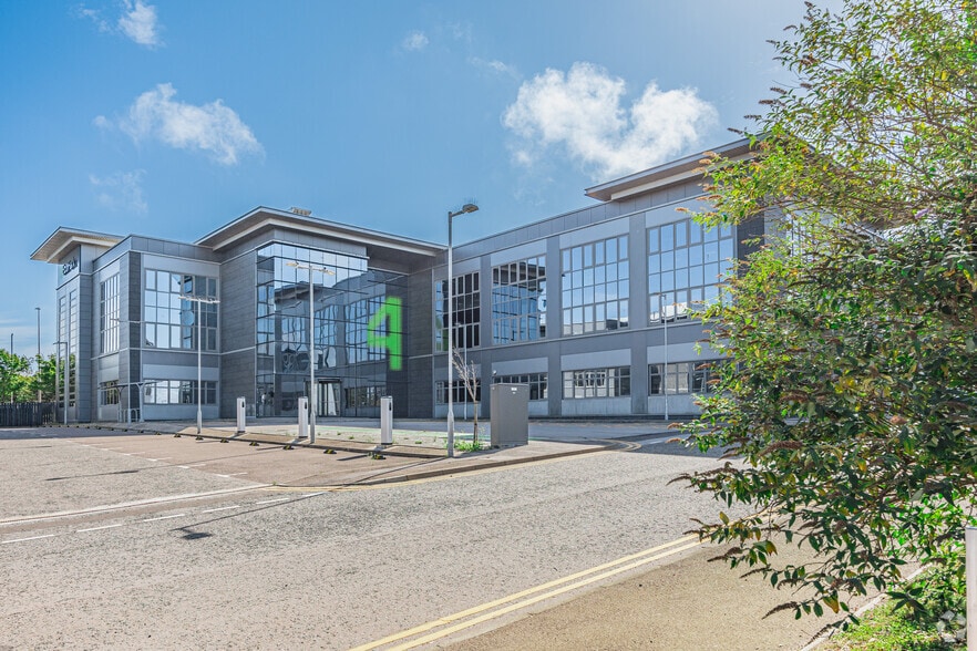 Wellington Rd, Aberdeen for lease - Primary Photo - Image 1 of 5