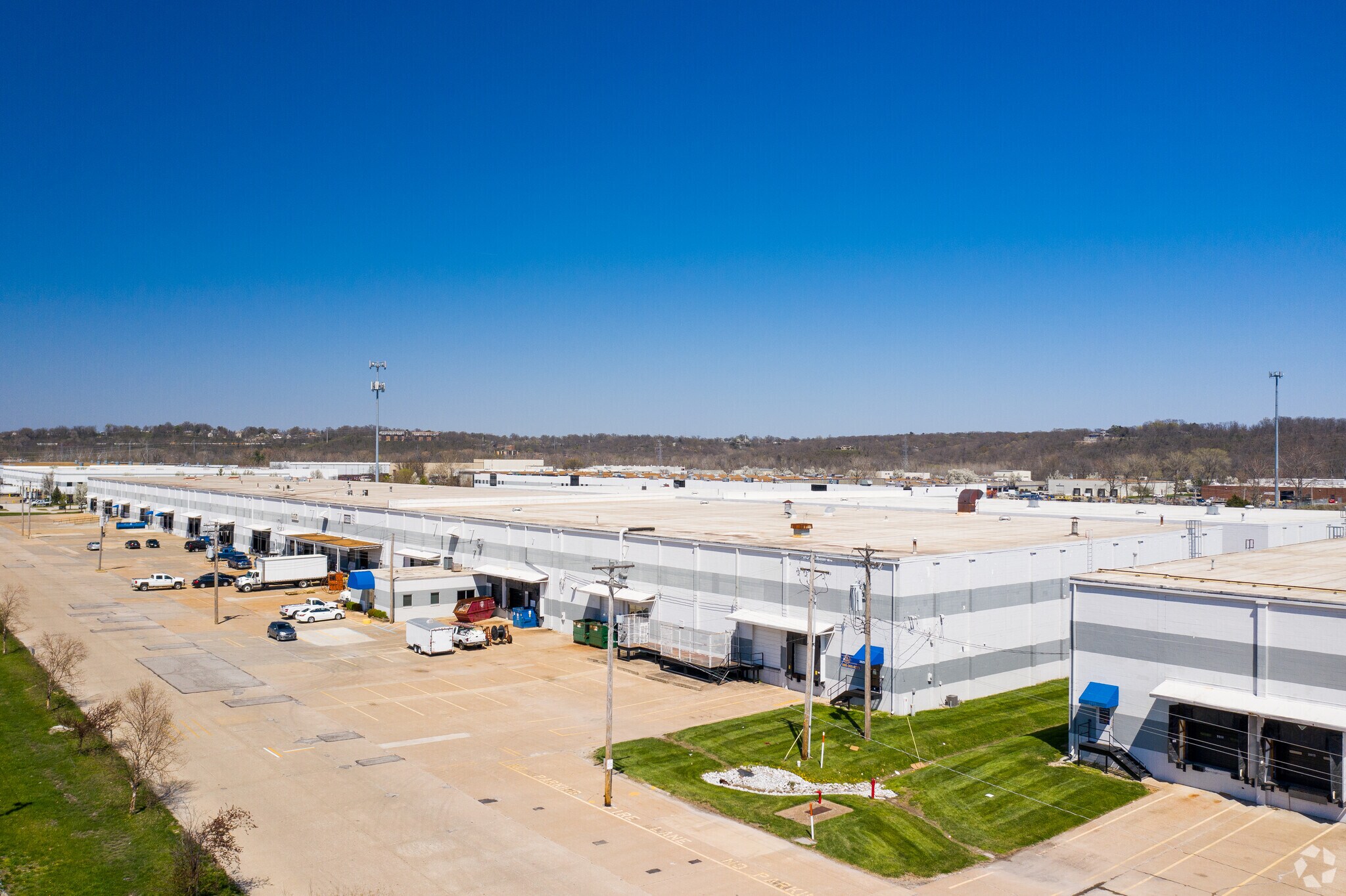 2025-2093 Hitzert Ct, Fenton, MO for sale Primary Photo- Image 1 of 1