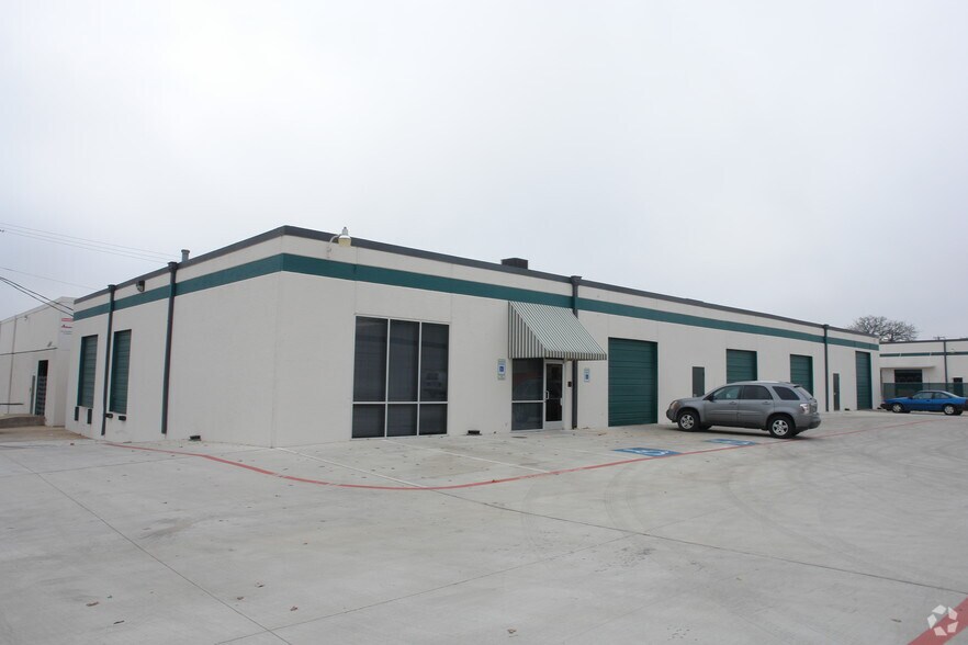 7450 Tower St, Fort Worth, TX for sale - Primary Photo - Image 1 of 1