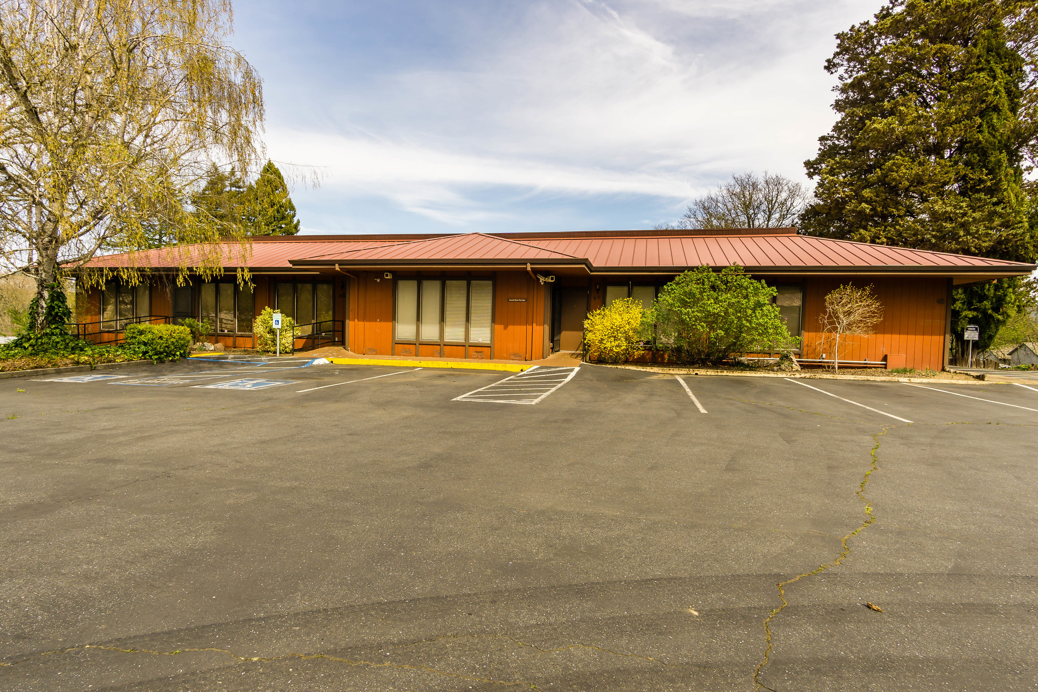 56 Madrone St, Willits, CA for sale Building Photo- Image 1 of 1