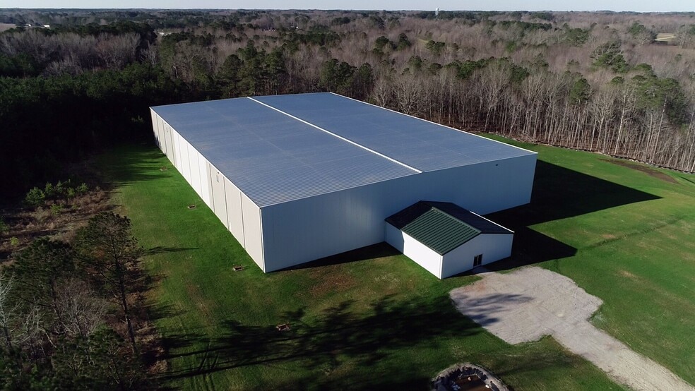 8000 Corporate Pkwy, Middlesex, NC for sale - Primary Photo - Image 1 of 1