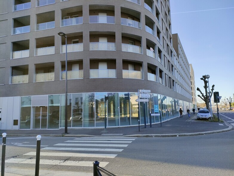 39 Cours Louis Fargue, Bordeaux for lease - Building Photo - Image 1 of 8