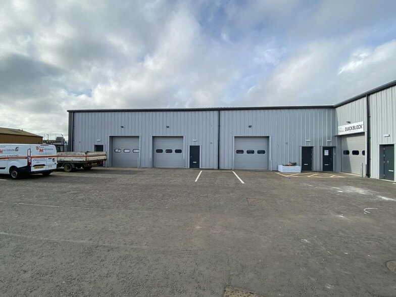 15 Whitehouse Rd, Stirling for lease - Building Photo - Image 1 of 7