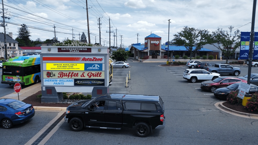 206-300 N Frederick Ave, Gaithersburg, MD for lease - Building Photo - Image 3 of 18
