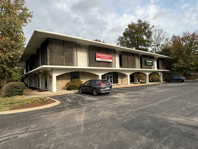 2900 Lebanon Pike, Nashville, TN for lease - Building Photo - Image 1 of 17