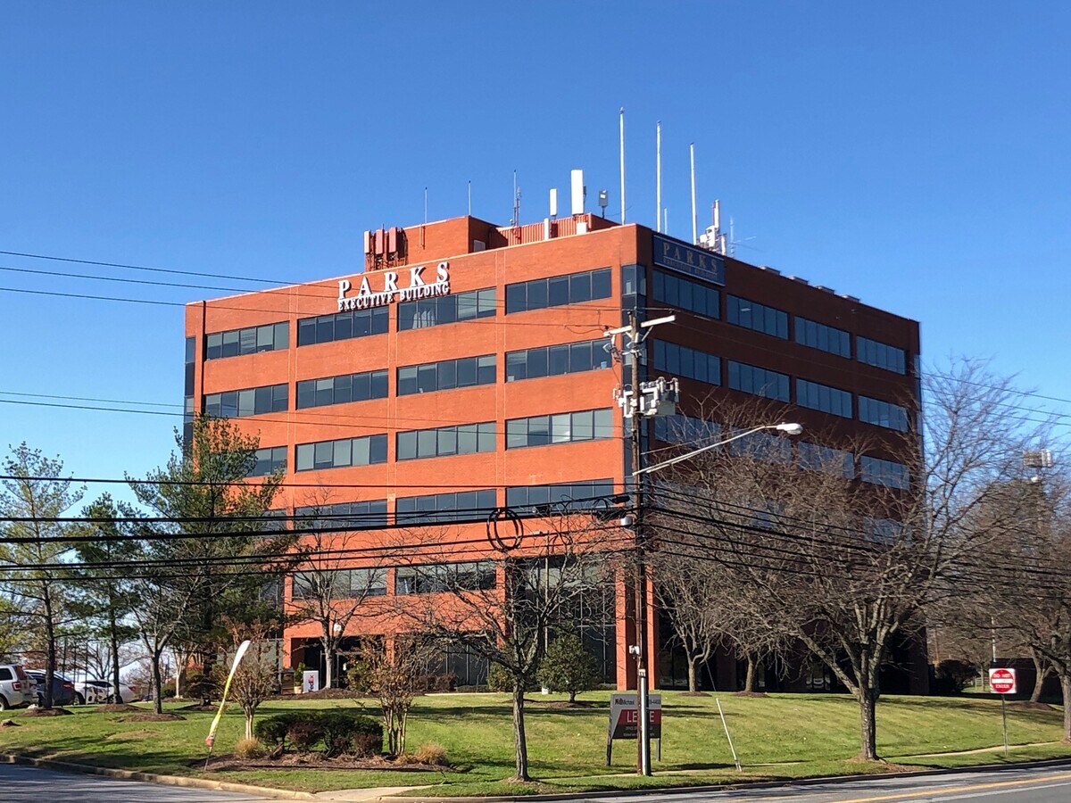 1802 Brightseat Rd, Landover, MD 20785 Parks Executive Building