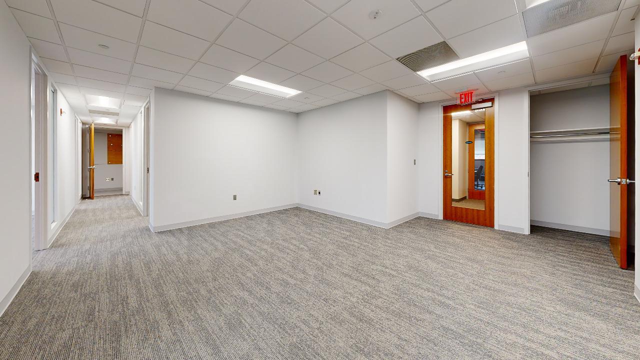 8229 Boone Blvd, Vienna, VA 22182 - Tysons Corporate Center | LoopNet