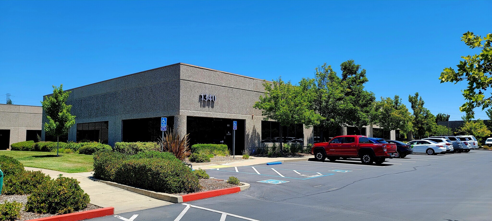 1340 Blue Oaks Blvd, Roseville, CA for lease Building Photo- Image 1 of 4