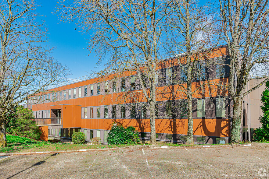 5 Route Du Paisy, Dardilly for lease - Building Photo - Image 3 of 4