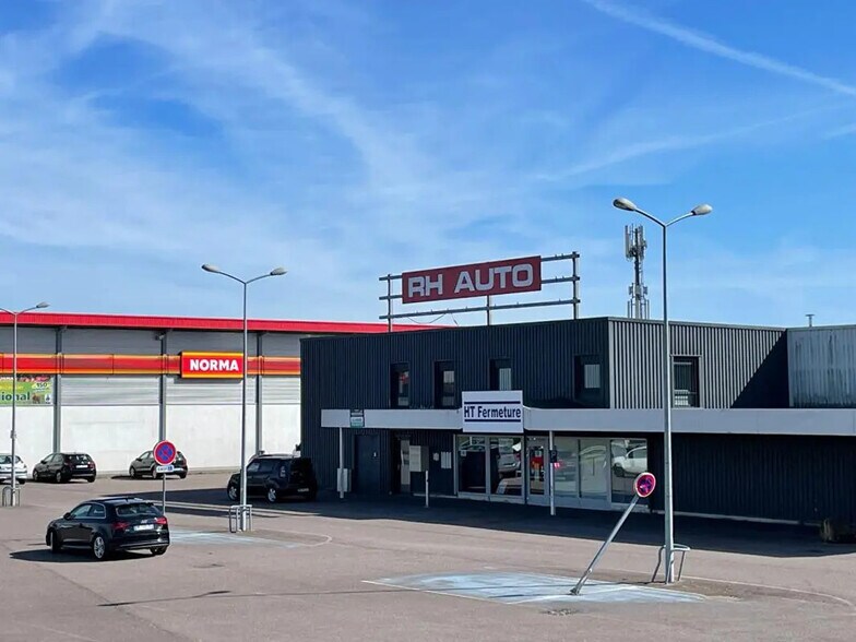 Flex in Valmont for sale - Building Photo - Image 2 of 18