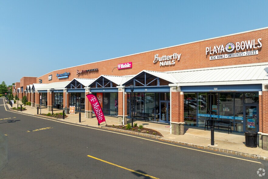 640-680 Nassau Park Blvd, Princeton, NJ for sale - Primary Photo - Image 1 of 1