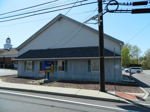 103 Masonville Rd, Mount Laurel, NJ for sale Primary Photo- Image 1 of 1