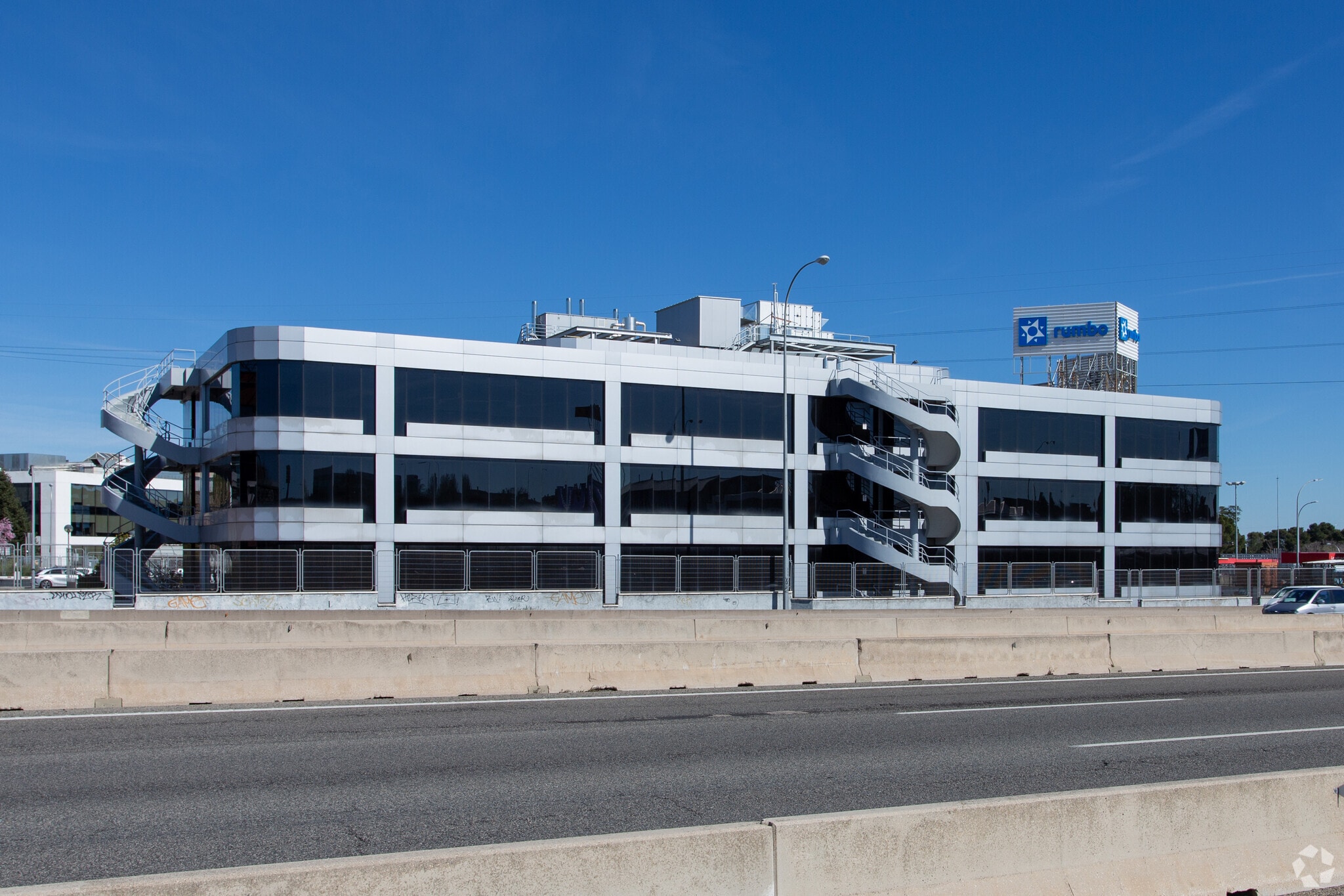 Calle Proción, 1, Madrid, Madrid for sale Primary Photo- Image 1 of 1