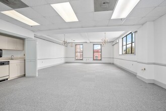 100 E New York Ave, Deland, FL for lease Interior Photo- Image 1 of 6