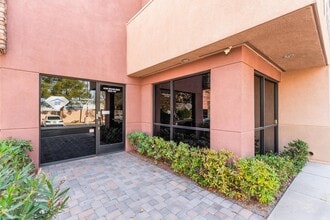 6230 McLeod Dr, Las Vegas, NV for lease Building Photo- Image 1 of 3