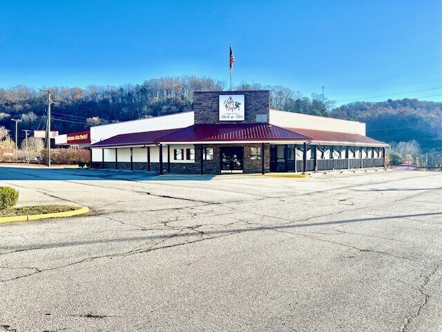 109 Crossing Rd, Elkview, WV for sale - Building Photo - Image 1 of 1