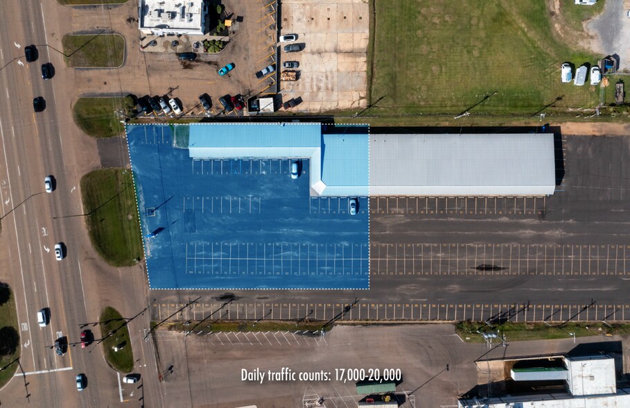 3064 US-80, Pearl, MS for sale - Building Photo - Image 2 of 3