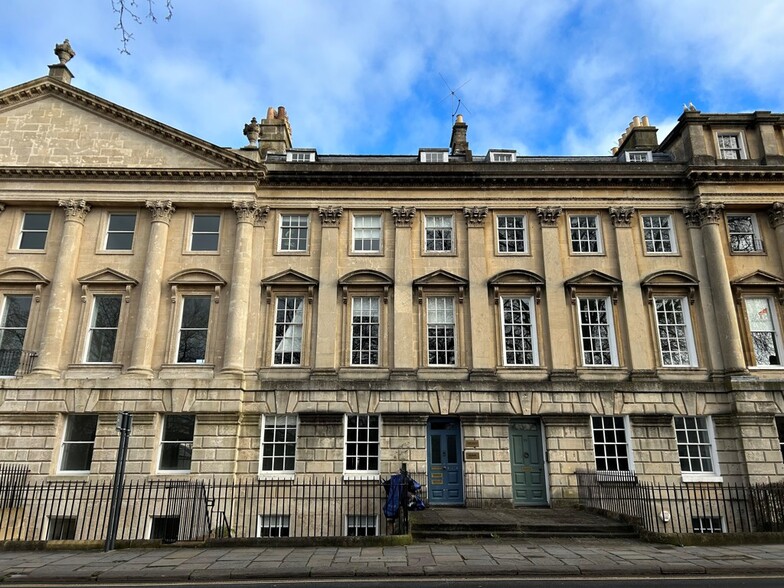 25 Queen Sq, Bath for lease - Building Photo - Image 1 of 10