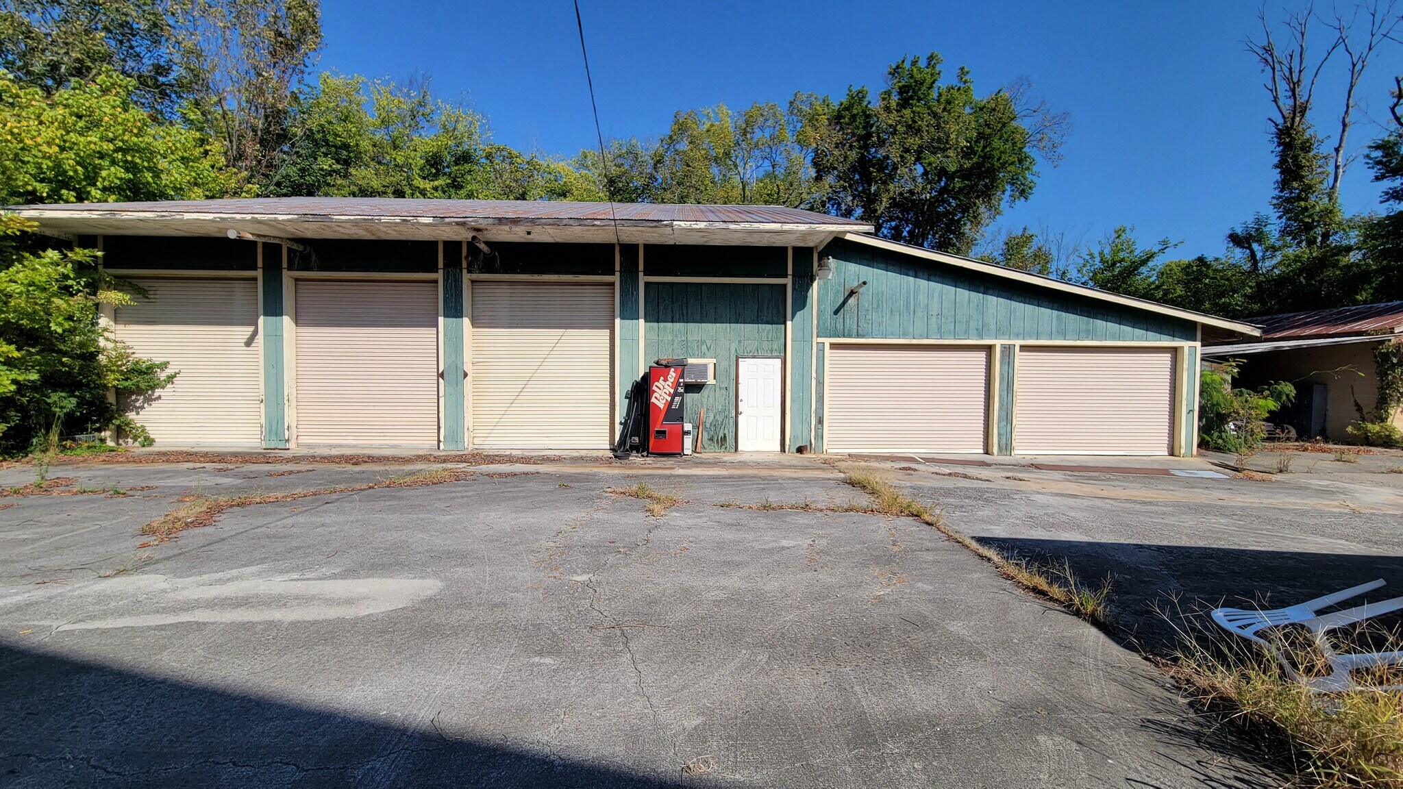 6704 Rd, Greenback, TN 37742 Industrial for Sale