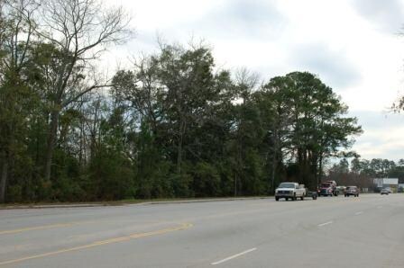 15-16 Paris Island Gtwy, Beaufort, SC for sale - Primary Photo - Image 1 of 1