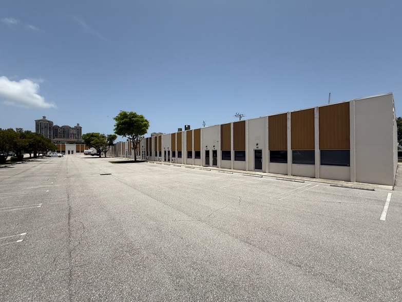 1400 Alabama Ave, West Palm Beach, FL for lease - Building Photo - Image 3 of 6