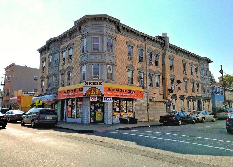 442-446 Market St, Paterson, NJ for sale - Building Photo - Image 1 of 1