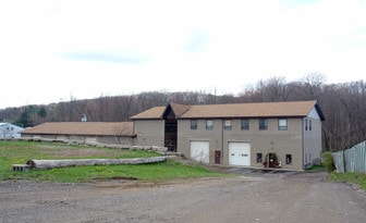 357 Northgate Dr, Warrendale PA - Warehouse