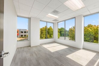 7525 Irvine Center Dr, Irvine, CA for lease Interior Photo- Image 2 of 9