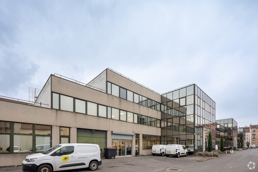 94-96 Rue Victor Hugo, Ivry-sur-Seine for lease - Building Photo - Image 2 of 2