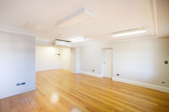 46-48 East Esplanade, Manly for lease Interior Photo- Image 2 of 3