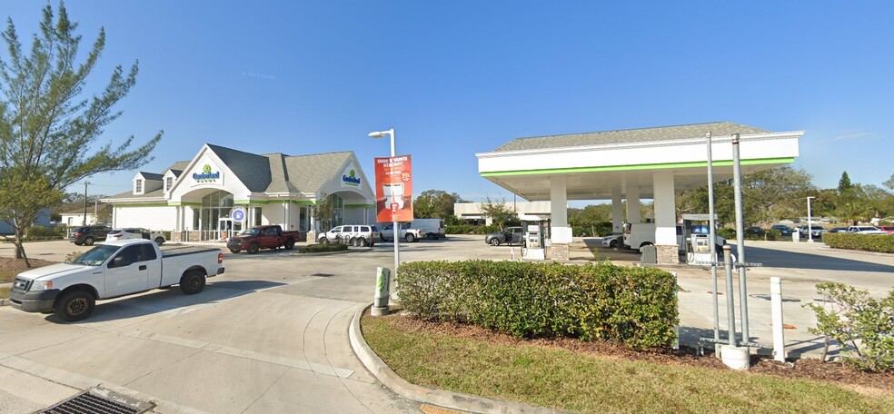 1000 W New Haven Ave, West Melbourne, FL for sale - Building Photo - Image 2 of 4