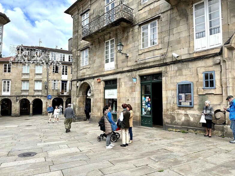 Praza Do Toural, 2, Santiago de Compostela, La Coruna for sale - Building Photo - Image 2 of 11