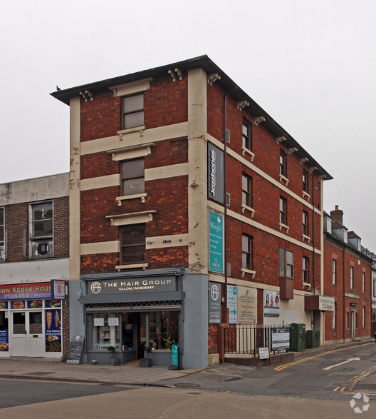 1 The Square, Swindon for sale - Primary Photo - Image 1 of 1