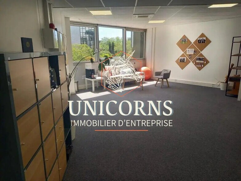 Office in Blagnac for lease - Interior Photo - Image 2 of 5