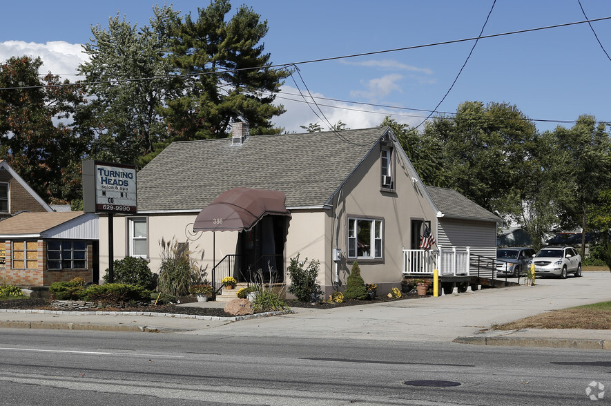 386 S Willow St, Manchester, NH for sale - Primary Photo - Image 1 of 1