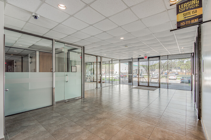 3934 W FM-1960, Houston, TX for lease - Lobby - Image 3 of 5