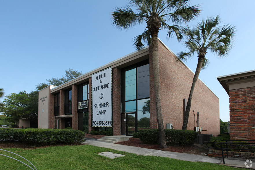 4519 Beach Blvd, Jacksonville, FL for lease - Primary Photo - Image 2 of 4