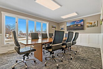 5300 Green Bay Rd, Kenosha, WI for lease Interior Photo- Image 2 of 8