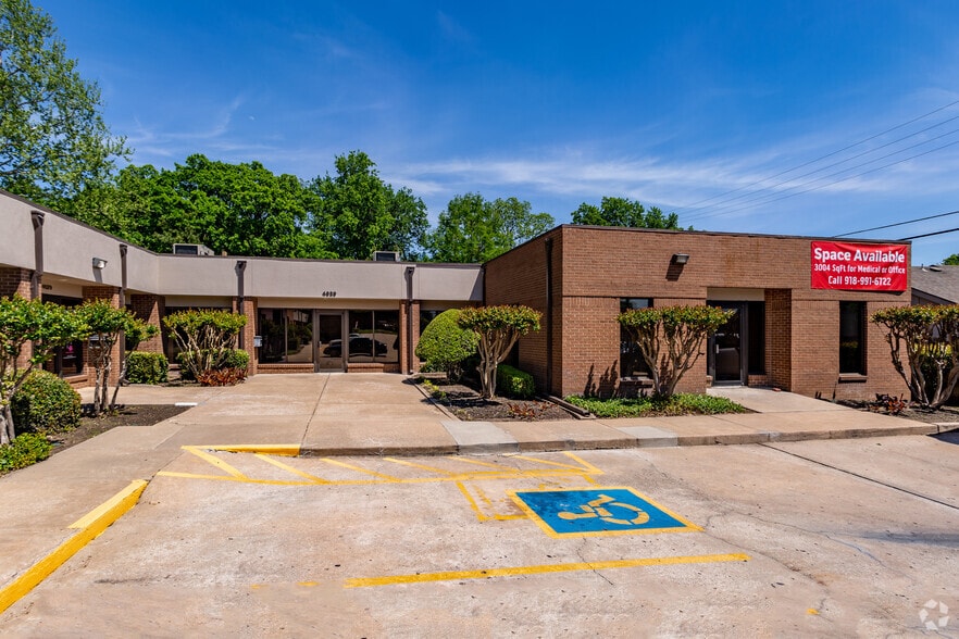 4625-4629 S Harvard Ave, Tulsa, OK for lease - Building Photo - Image 2 of 4