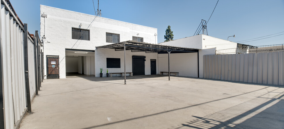 157 W 27th St, Los Angeles, CA for lease - Building Photo - Image 1 of 11